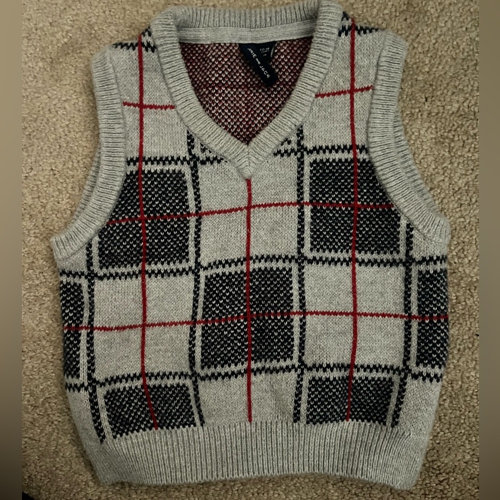 Janie and Jack boys Xmas sweater vest 12-18m
